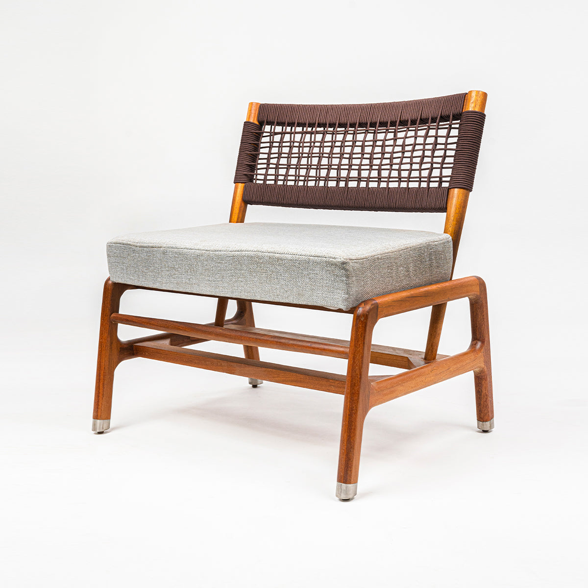 ORTIGA LOUNGE CHAIR