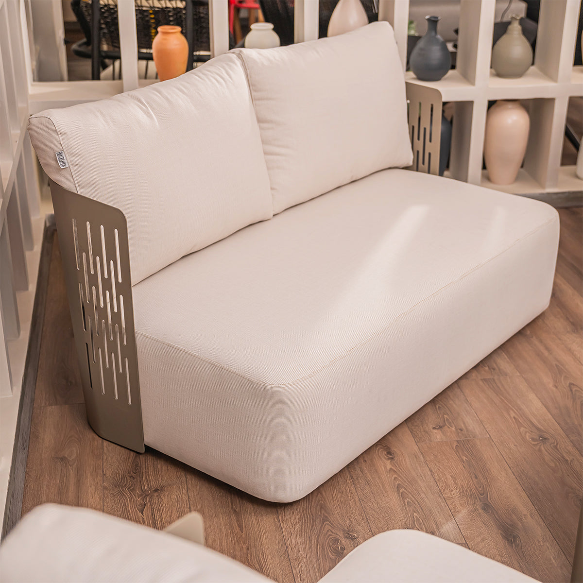 HUGU SOFA