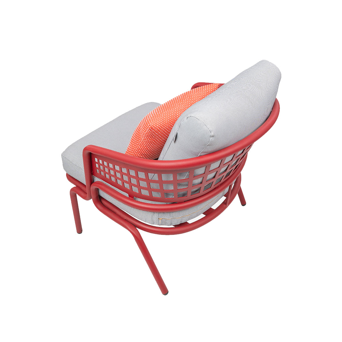 DOMINO LOUNGE CHAIR 002