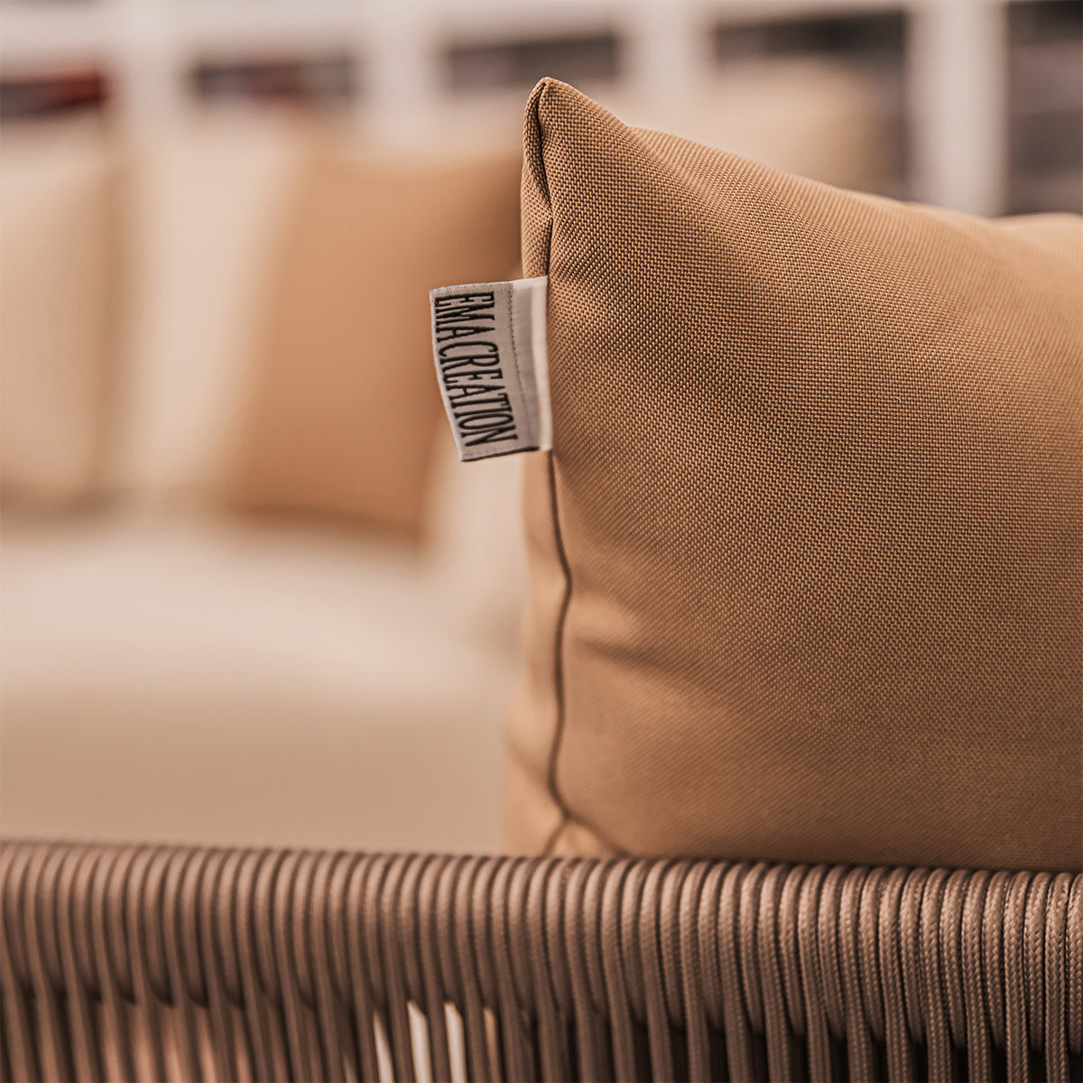SORRENTO LOUNGE CHAIR