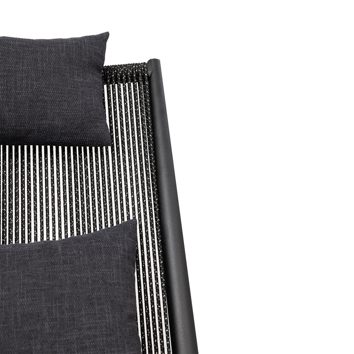 BAHZA SEDIA LOUNGE CHAIR