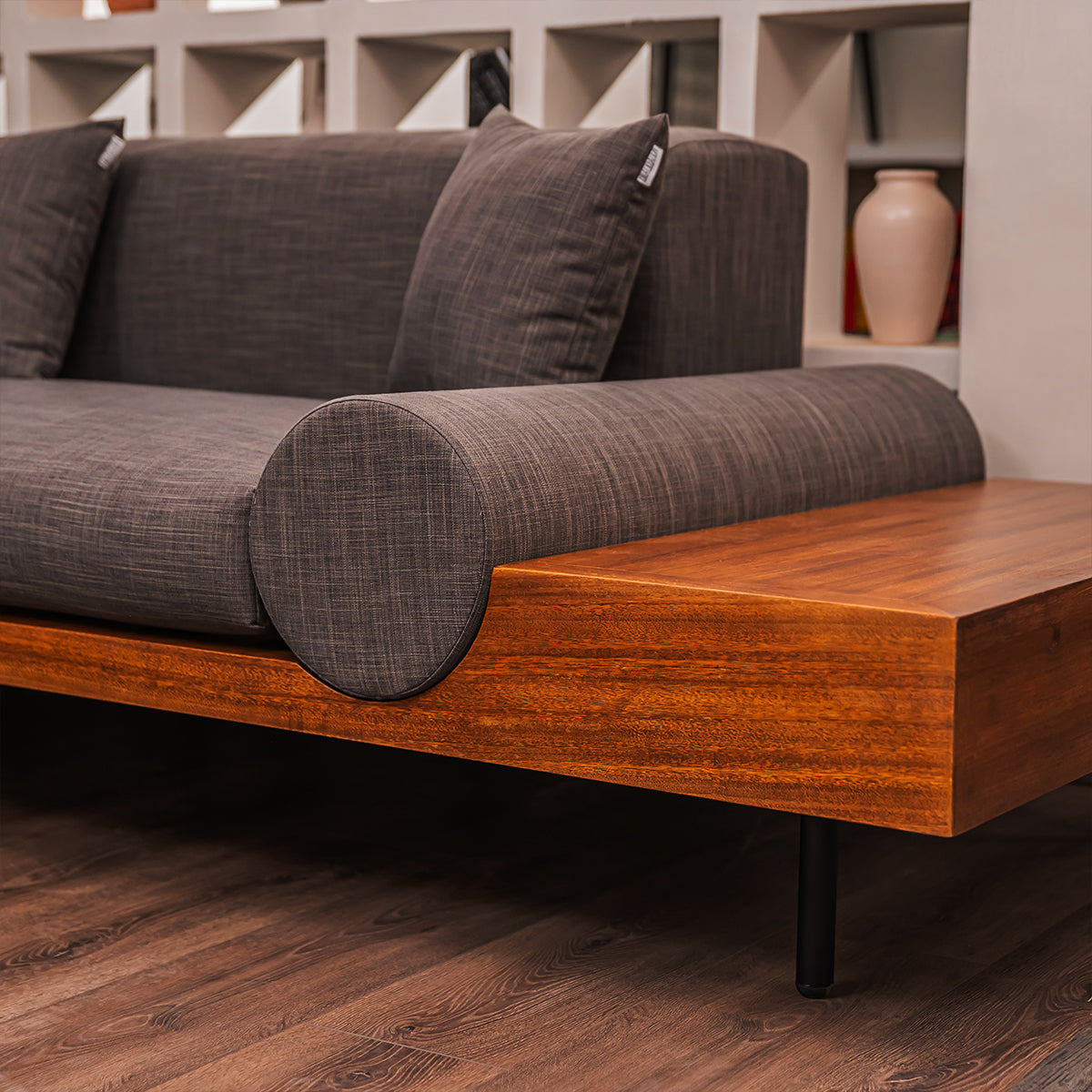 IVAN MODULAR SOFA 4 SEATER