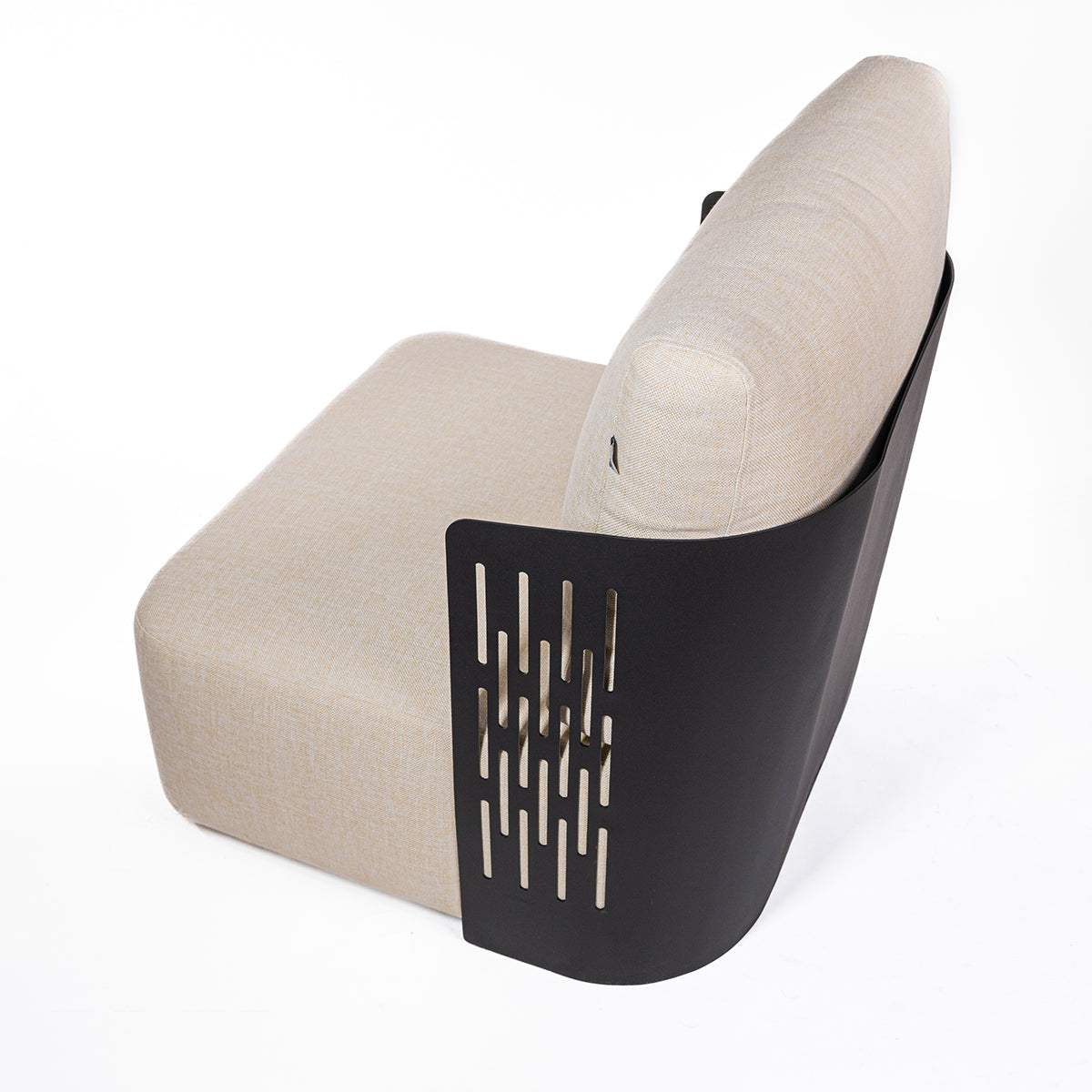 HUGU LOUNGE CHAIR