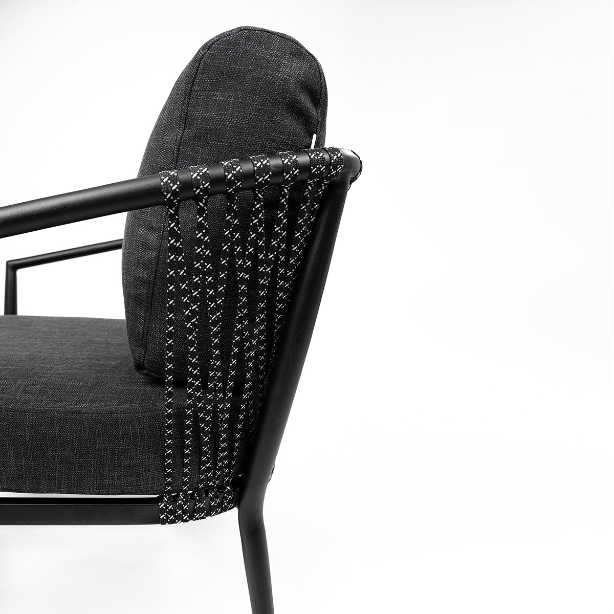 ALISON LOUNGE CHAIR