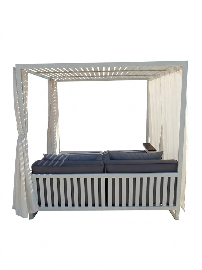 CABANA DAYBED